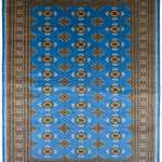 水色のパキスタン絨毯