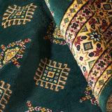 緑のパキスタン絨毯　ペルシャデザイン