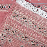 ピンク色のパキスタン絨毯、ペルシャ絨毯デザイン