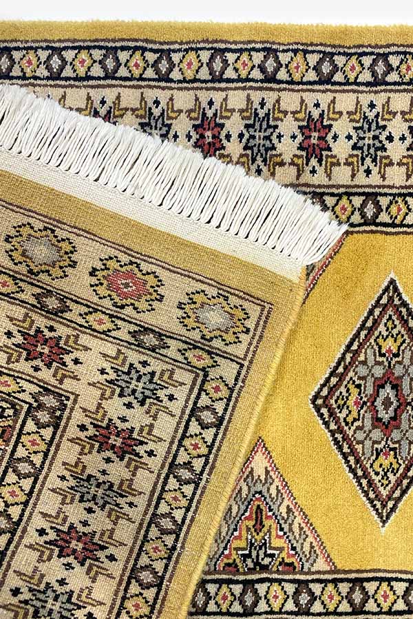 黄金色の幾何学模様パキスタン絨毯
