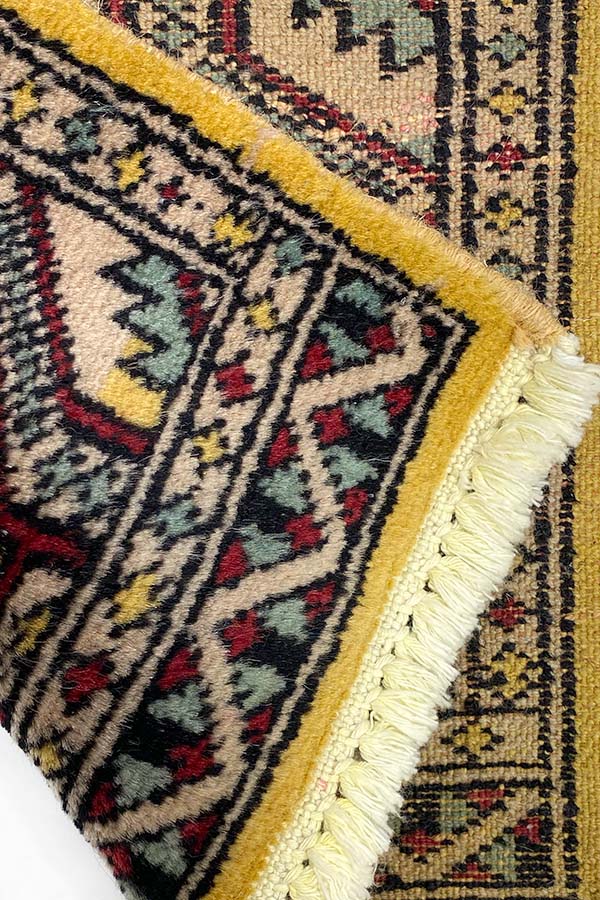 黄色のパキスタン絨毯の織りの密度