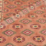 ウール手織りパキスタン絨毯 落ち着いた色合い