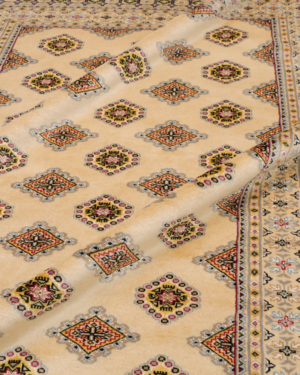 パキスタンラグ ラホール ウール 幾何学模様 リビング