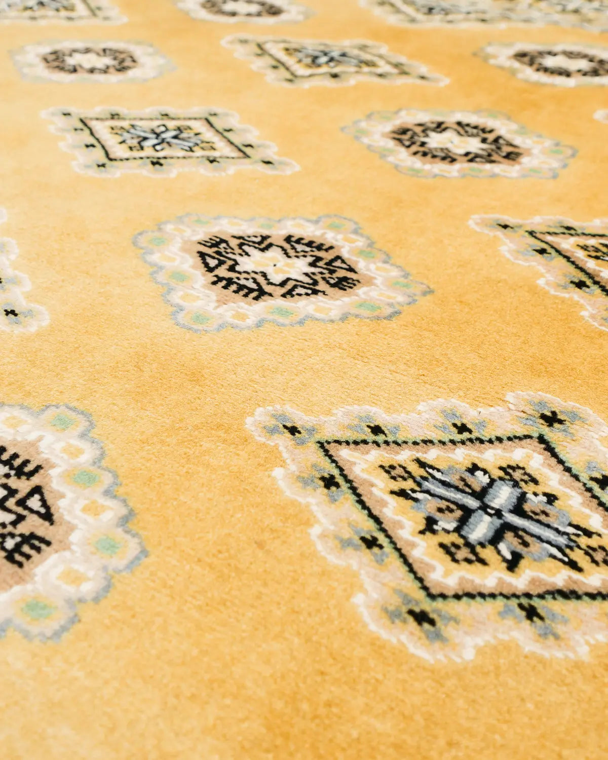 パキスタン絨毯 ラホール産 ウール 手織り 黄色