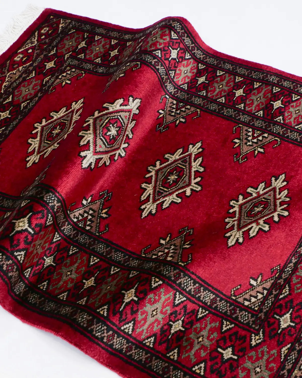 パキスタン絨毯 ファイン 約88×62cm 赤 玄関マット｜SATHI RUGS