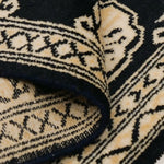 ラホール工房で織られた パキスタン絨毯 小型サイズ