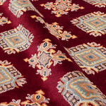 パキスタン絨毯 ラホール産 赤系ウール 幾何学模様 手織りラグ