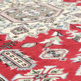 パキスタン・ラホール産の手織り絨毯