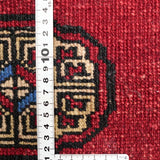 リビングに映えるラホール産手織りパキスタン絨毯