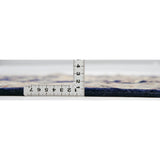 伝統模様と上品な艶が魅力のウールカーペットの厚み