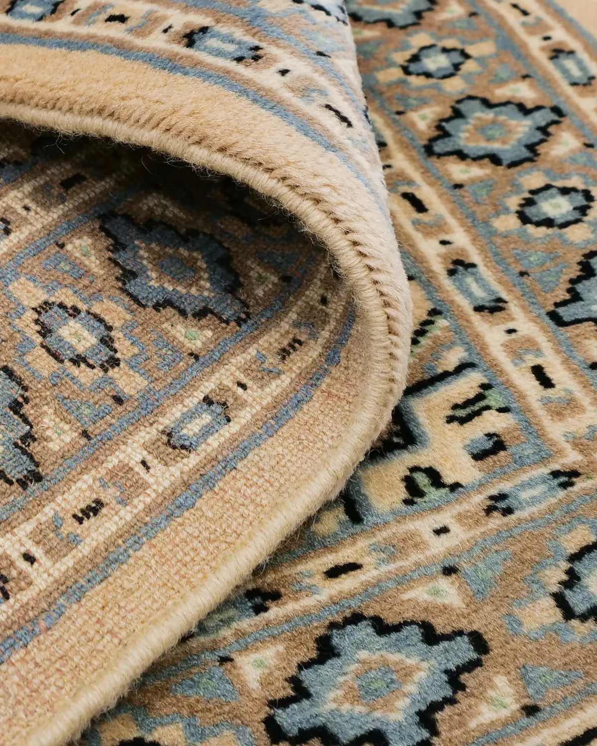 パキスタン絨毯 約64cm x 94cm｜SATHI RUGS