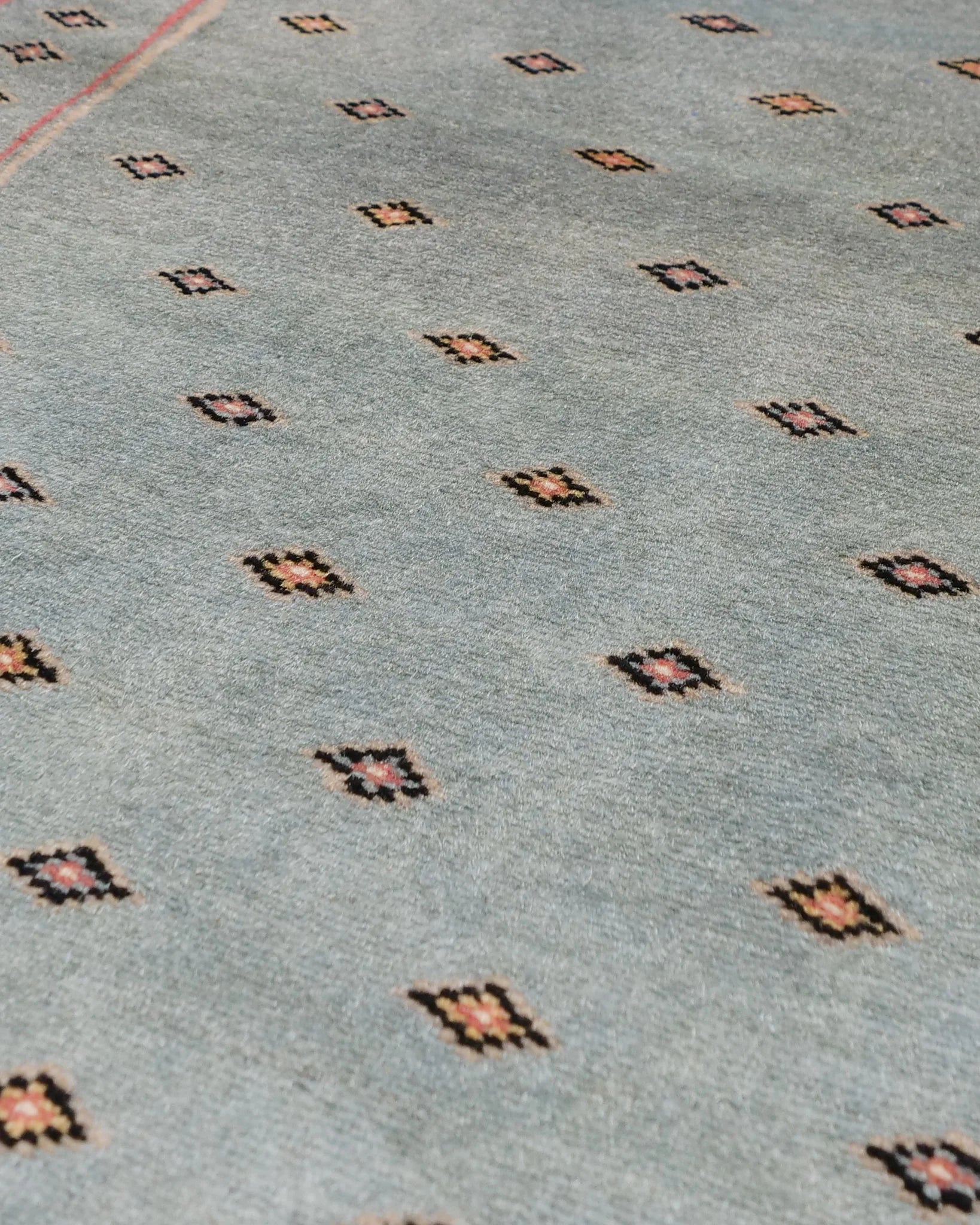 Y2661 パキスタン絨毯 ウール 手織り 大判 286×187㎝ Y2661 Y2661 パキスタン絨毯 ウール 手織り 大判 286×187㎝ Y2661