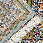 シルク絨毯の品のある光沢の詳細
