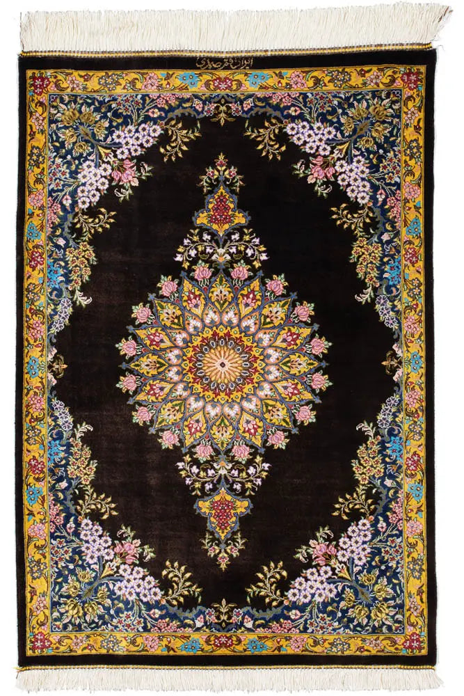 ペルシャ絨毯 クム産 サマディ工房 シルク 約60cm x 88cm|SATHI RUGS ペルシャ絨毯 クム産 サマディ工房 シルク 約60cm x 88cm|SATHI RUGS