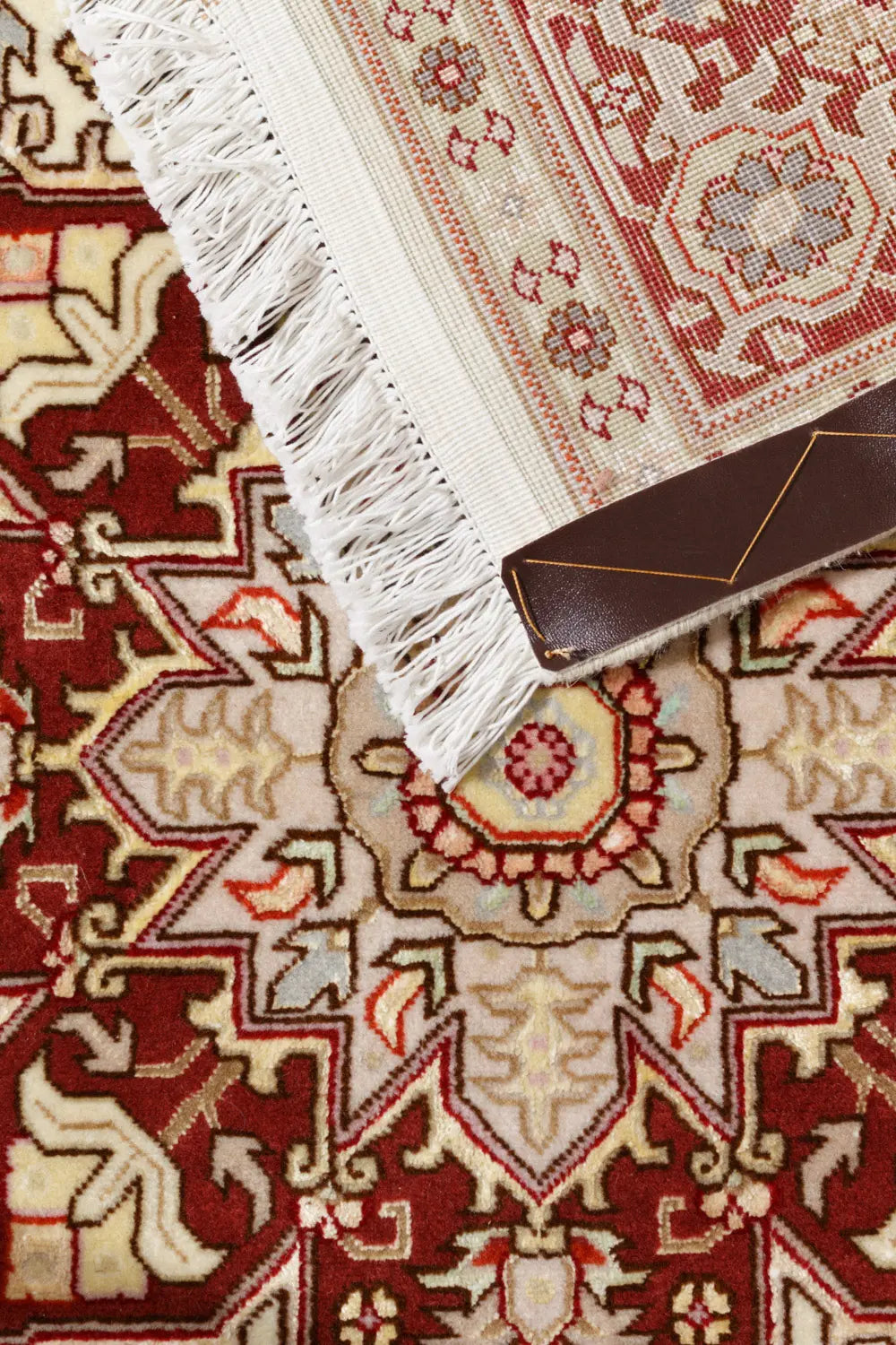 ペルシャ絨毯 へリーズ 約100cm x 160cm|SATHI RUGS ペルシャ絨毯 へリーズ 約100cm x 160cm|SATHI RUGS
