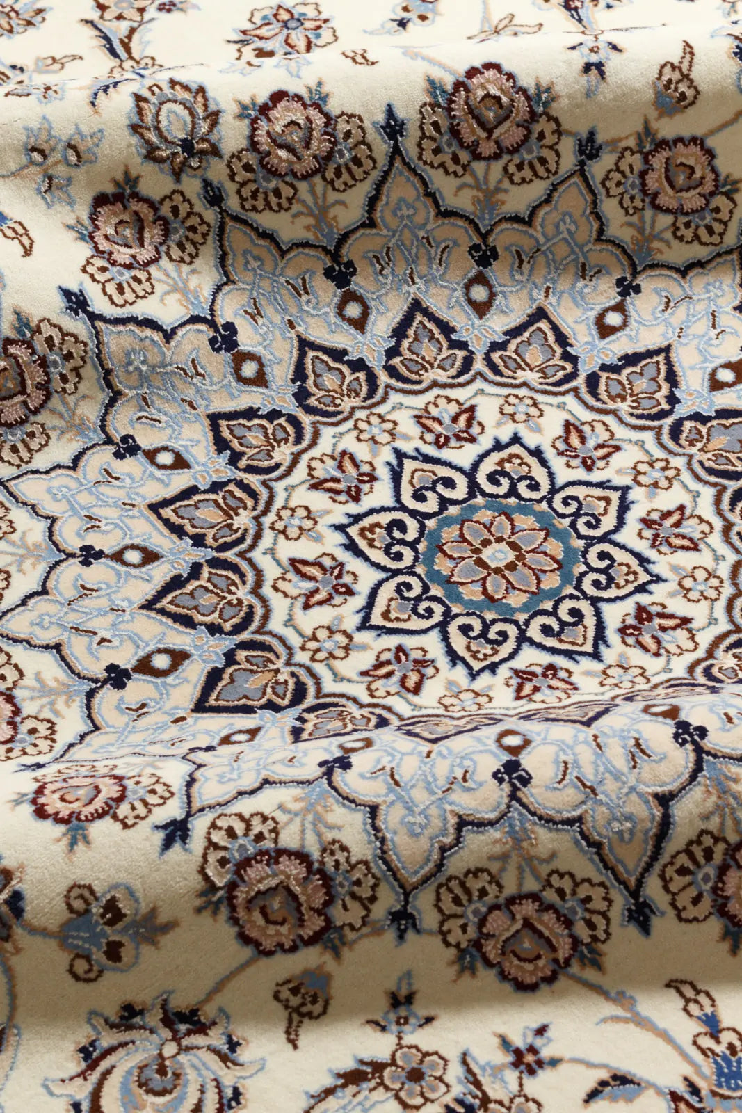 ペルシャ絨毯 ナイン産 ウール 210×312cm アイボリー リビング 手織り