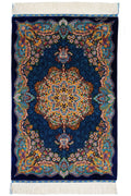 ペルシャ絨毯 クム産 ムサヴィ工房 シルク 約59×92cm