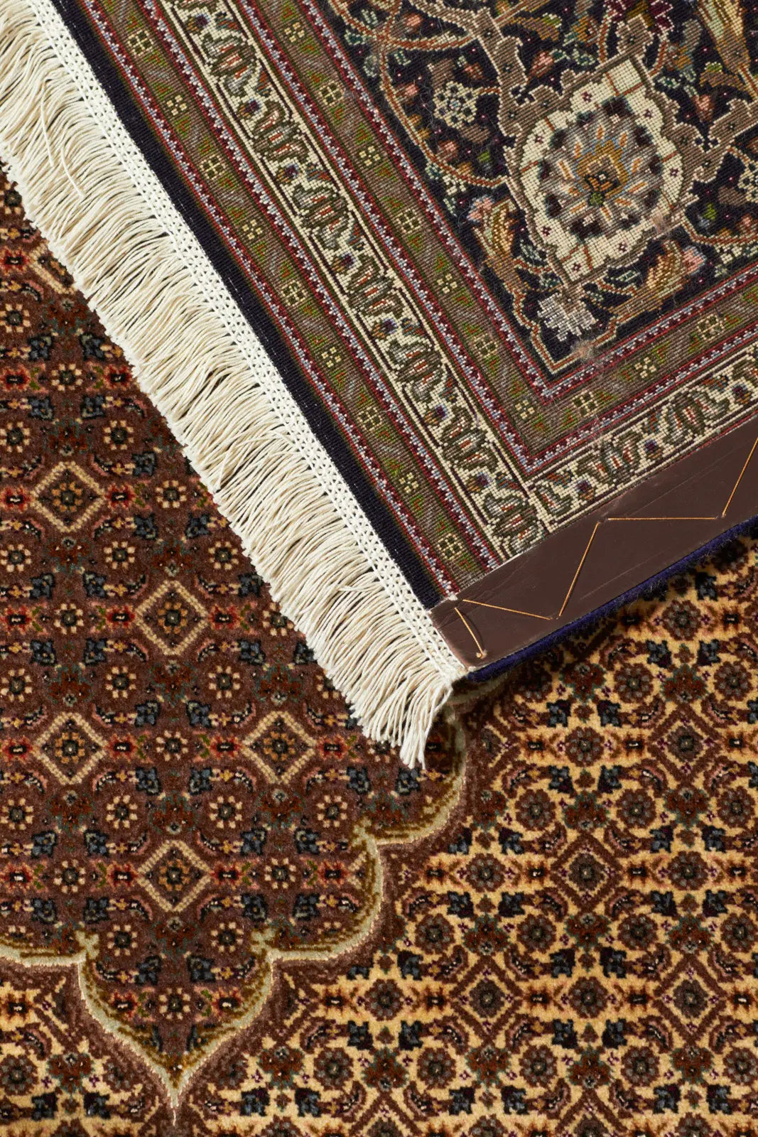 ペルシャ絨毯 タブリーズ産 ウール 約205×301cm|SATHI RUGS ペルシャ絨毯 タブリーズ産 ウール 約205×301cm|SATHI RUGS