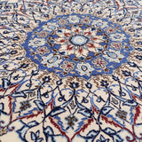 ペルシャ絨毯 ナイン産 ウール&シルク 約208cm x 305cm