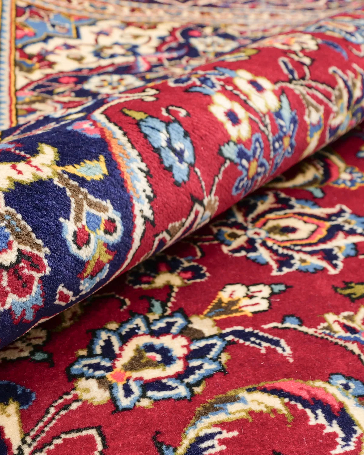 ペルシャ絨毯 カシャーン産 約200cm x 300cm|SATHI RUGS ペルシャ絨毯 カシャーン産 約200cm x 300cm|SATHI RUGS