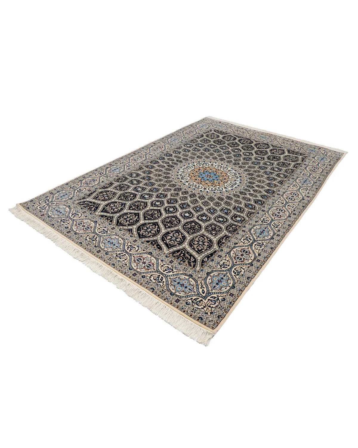 ペルシャ絨毯 ナイン産 ハビビアン工房 ウール&シルク 約160cm x 235cm ペルシャ絨毯 ナイン産 ハビビアン工房 ウール&シルク 約160cm x 235cm