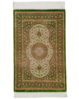 クム産シルク絨毯 ムサビ工房 約60×90cm グリーン 俯瞰