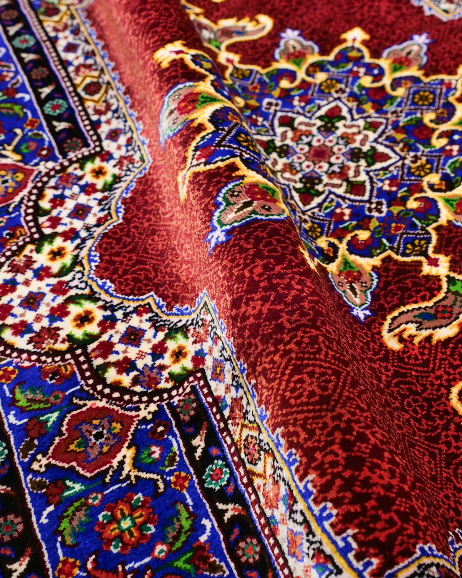 ペルシャ絨毯 クム産 約50×67cm