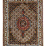 ムード産ペルシャ絨毯 約145×195cm｜全面のマヒ文様と赤青メダリオン、幾何学模様と唐草で飾られたボーダーが特徴の手織りウールラグ