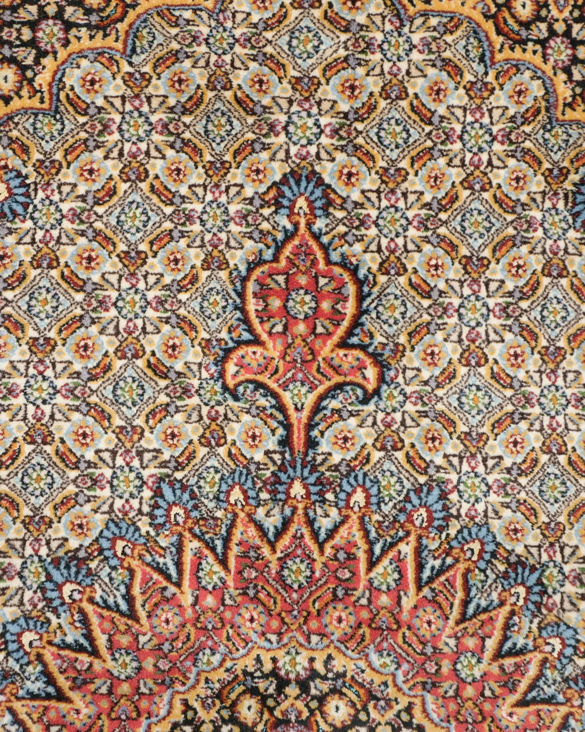 ムード産ペルシャ絨毯 約145×195cm｜全面のマヒ文様と赤青メダリオン、幾何学模様と唐草で飾られたボーダーが特徴の手織りウールラグ