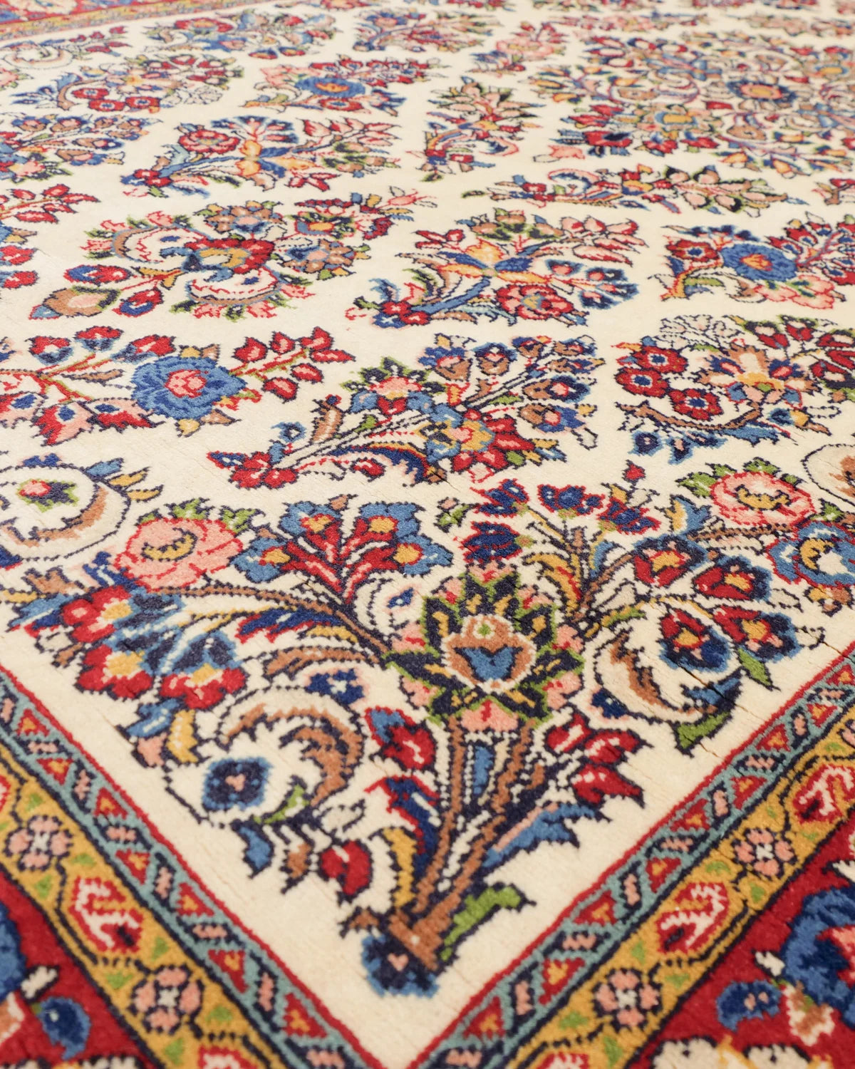 ペルシャ絨毯 サルーク産 約143×230cm|SATHI RUGS ペルシャ絨毯 サルーク産 約143×230cm|SATHI RUGS