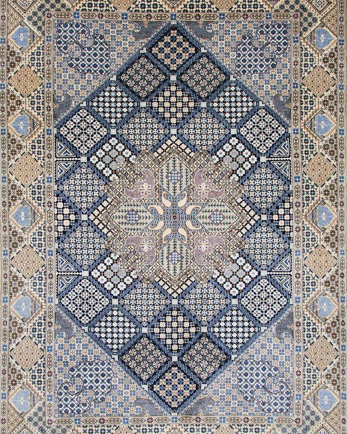 SATHI RUGS ペルシャ絨毯 ナイン産