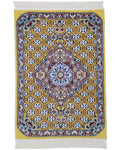 ペルシャ絨毯 ナイン産 ウール&シルク 約62×88cm