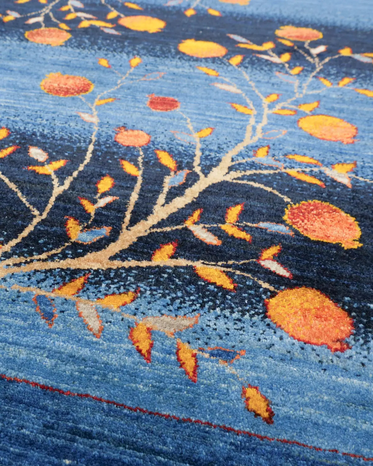 ペルシャギャッベ 外枠藍色 ボーダー柄 ウールラグ