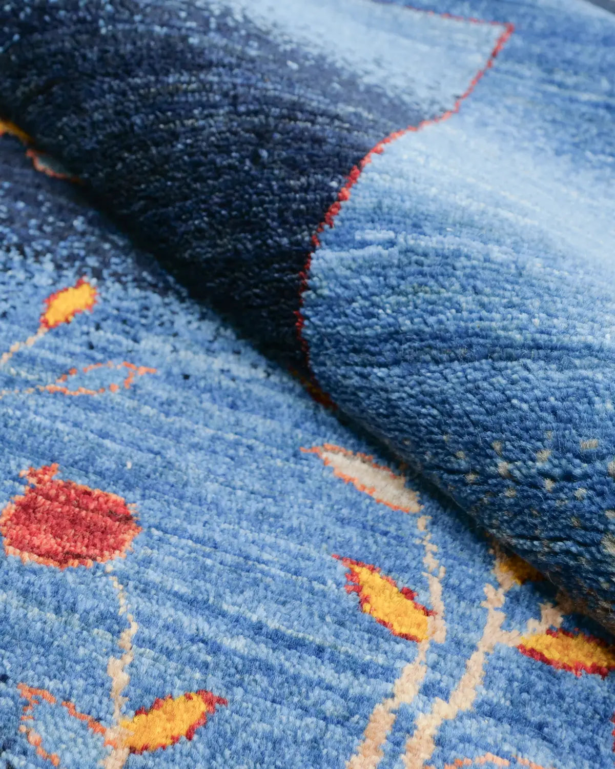 ペルシャギャッベ ウール素材 ボーダー柄 藍色フレーム