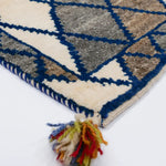 シーラーズ地方 カシュガイ族が織るペルシャギャッベ ウール製 ひし形デザイン ラグ