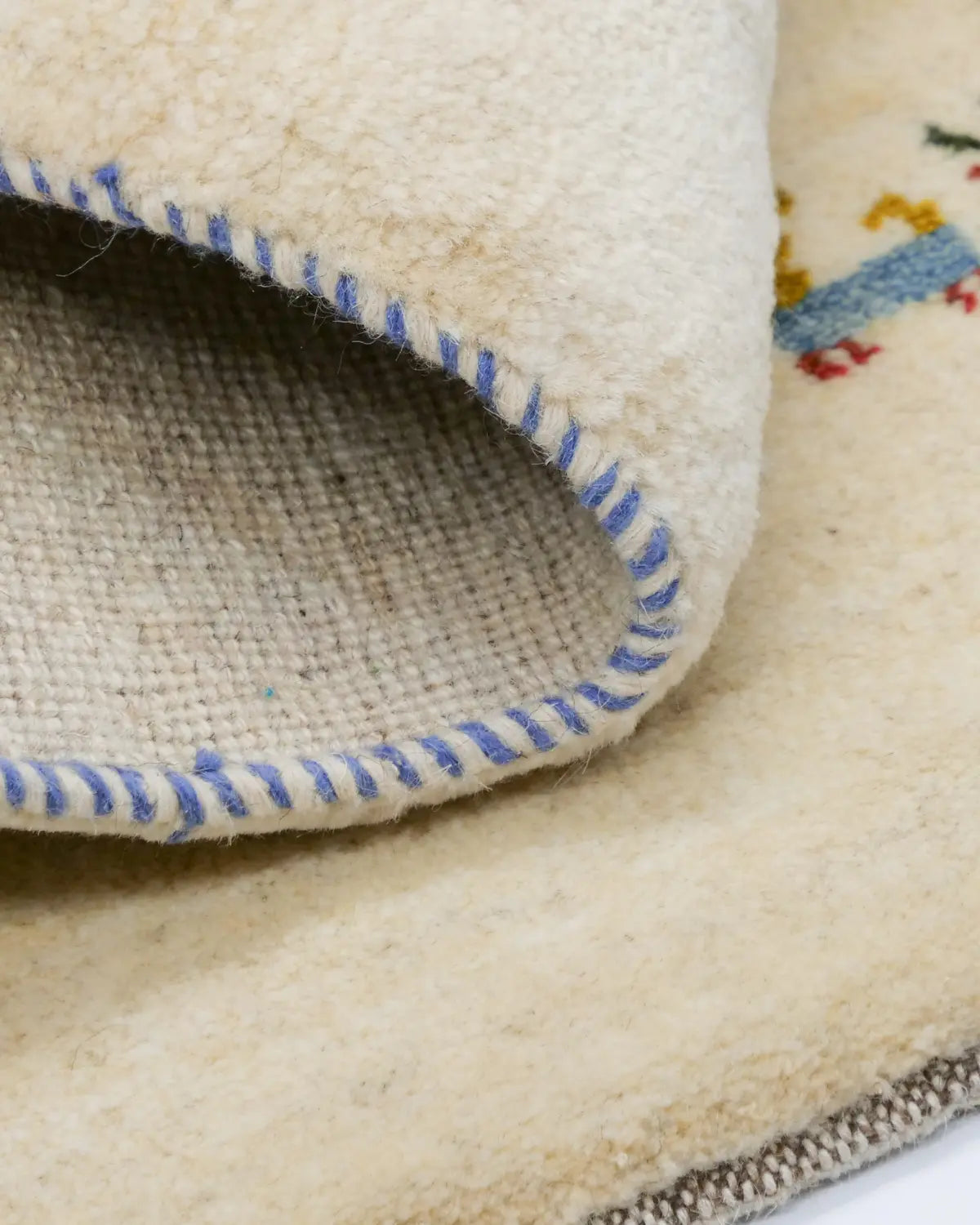 玄関マットサイズの白色のギャッベ