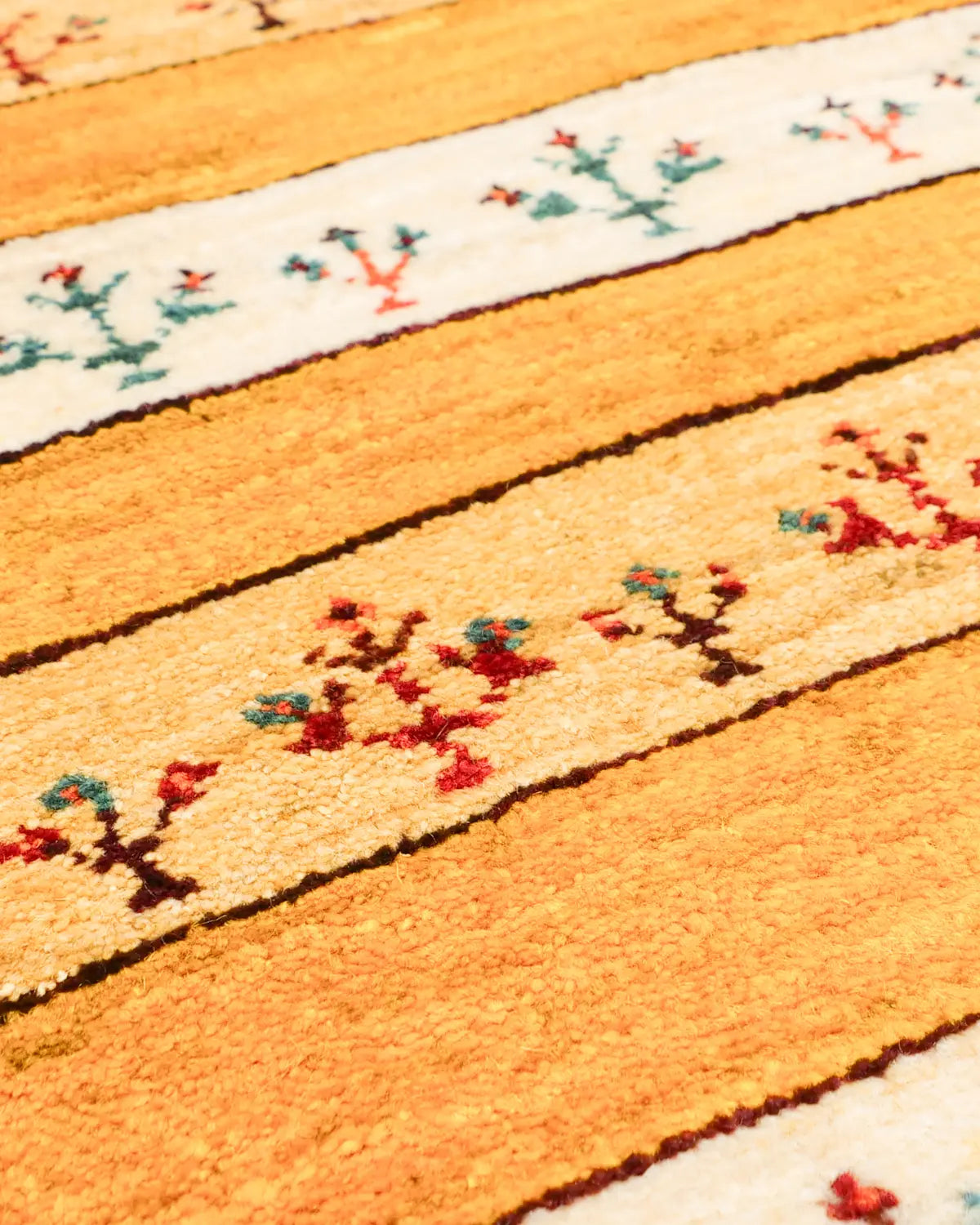 ペルシャギャッベ 黄色 ウール ナチュラルラグ