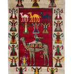 赤い地にらくだと人物文様を描いたウールのペルシャ絨毯ギャッベ 62×90cm 正面からの全体像