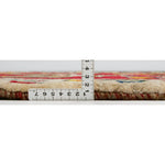 赤い地にらくだと人物文様を描いたウールのペルシャ絨毯ギャッベ 62×90cm 厚み約2.5cmの側面