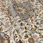 ペルシャ絨毯 カシャーン産 シルク 花柄 クリーム色 ファッラー工房 玄関マット 手織り ラグ