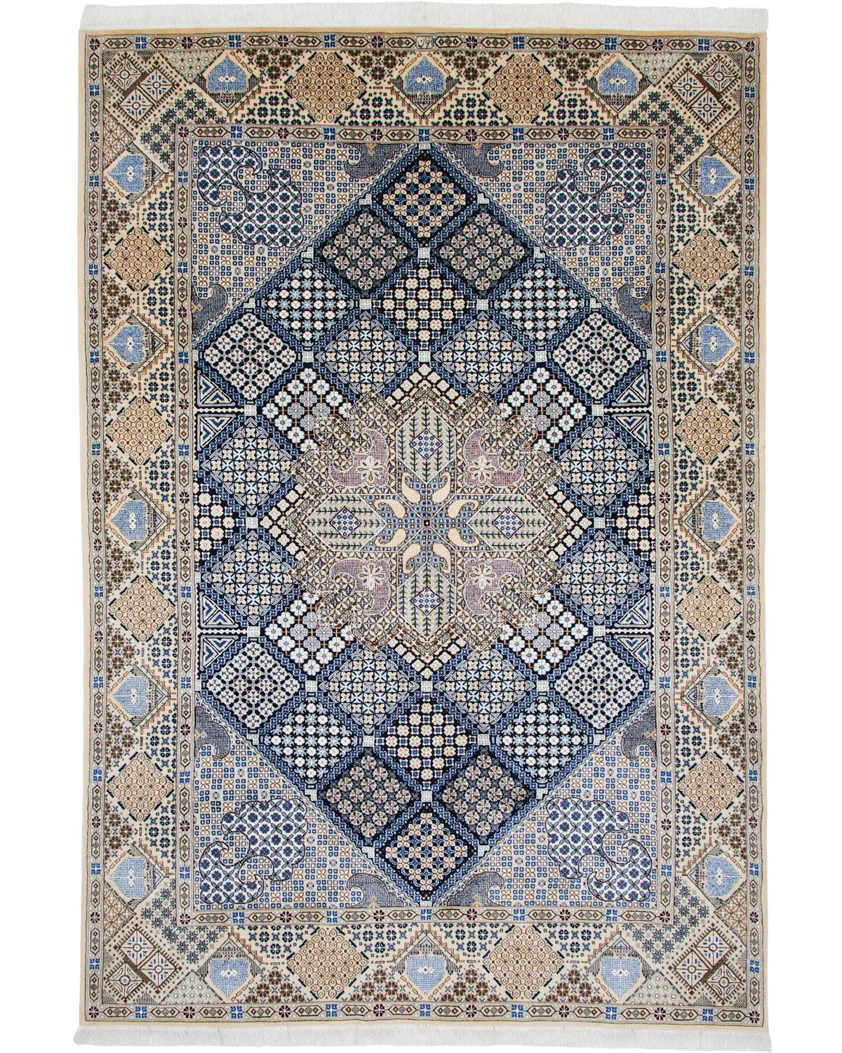 サティラグス | 手織り絨毯専門店 サティラグス | 手織り絨毯専門店