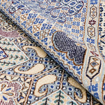 ナイン産ウール手織りラグ 格調あるデザイン