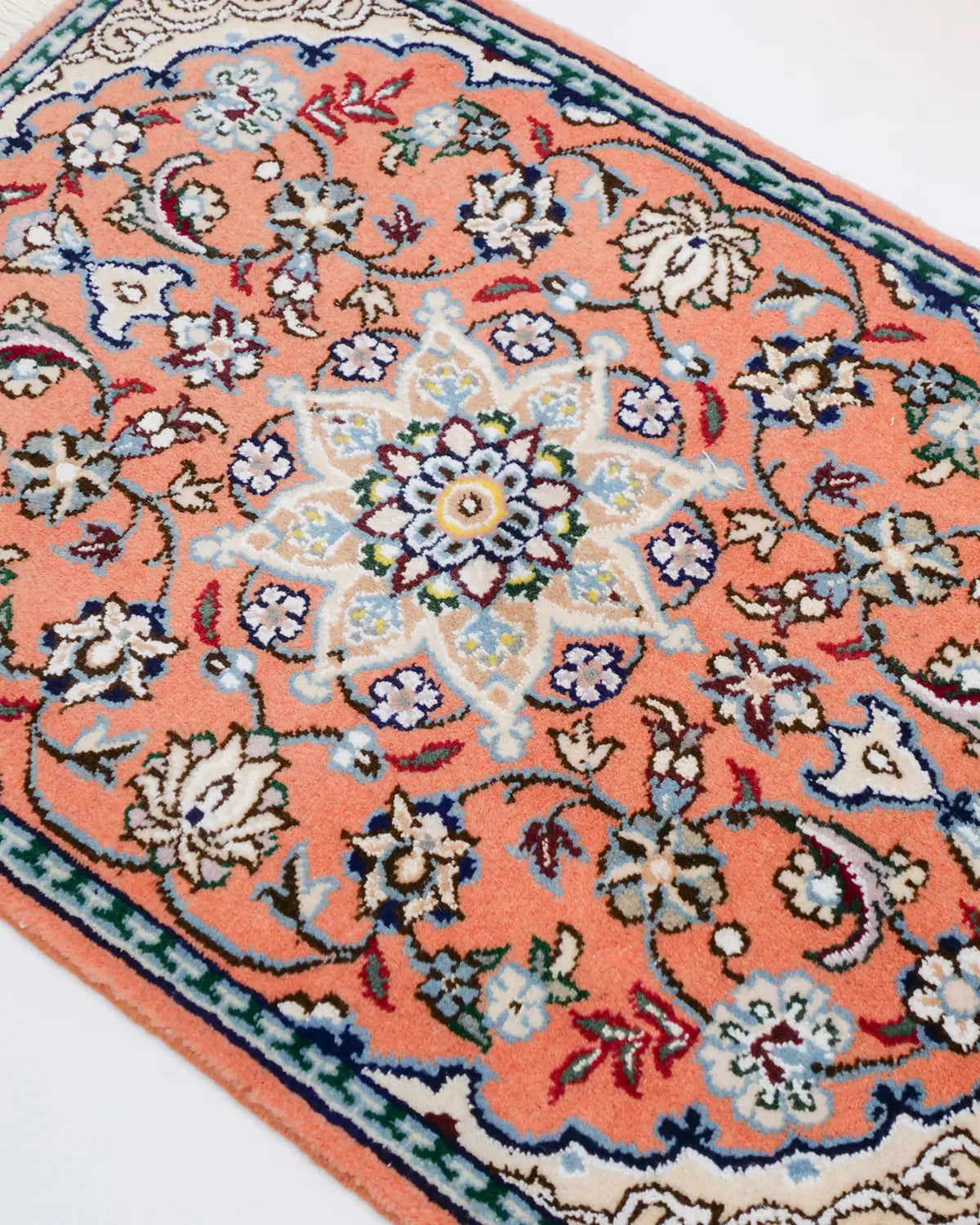 ペルシャ絨毯 ナイン産 40x 60cm ウール テラコッタ ピンク 玄関マット 手織り