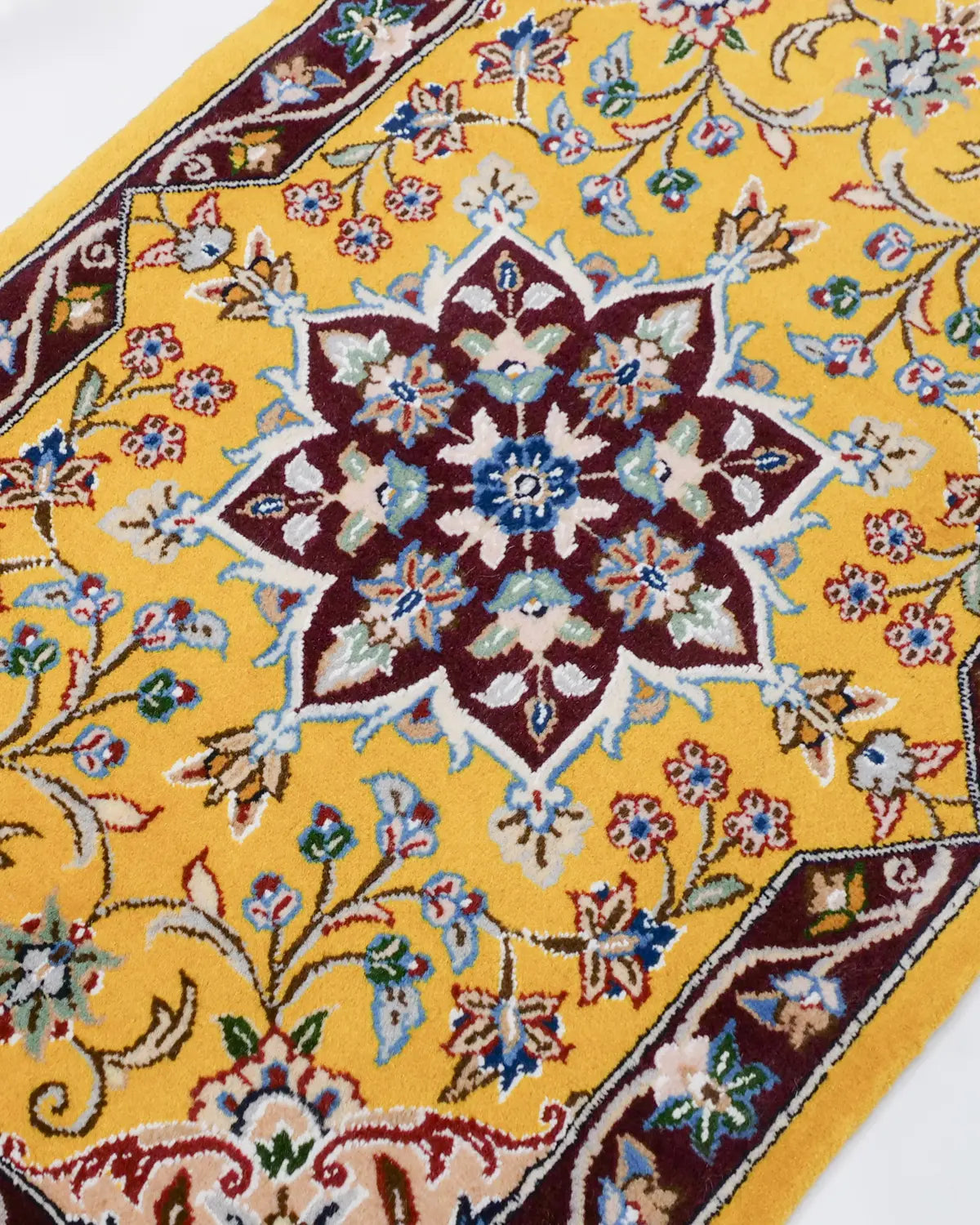 ペルシャ絨毯 ナイン 50x80cm ウール 山吹色 黄色 玄関マット 手織り