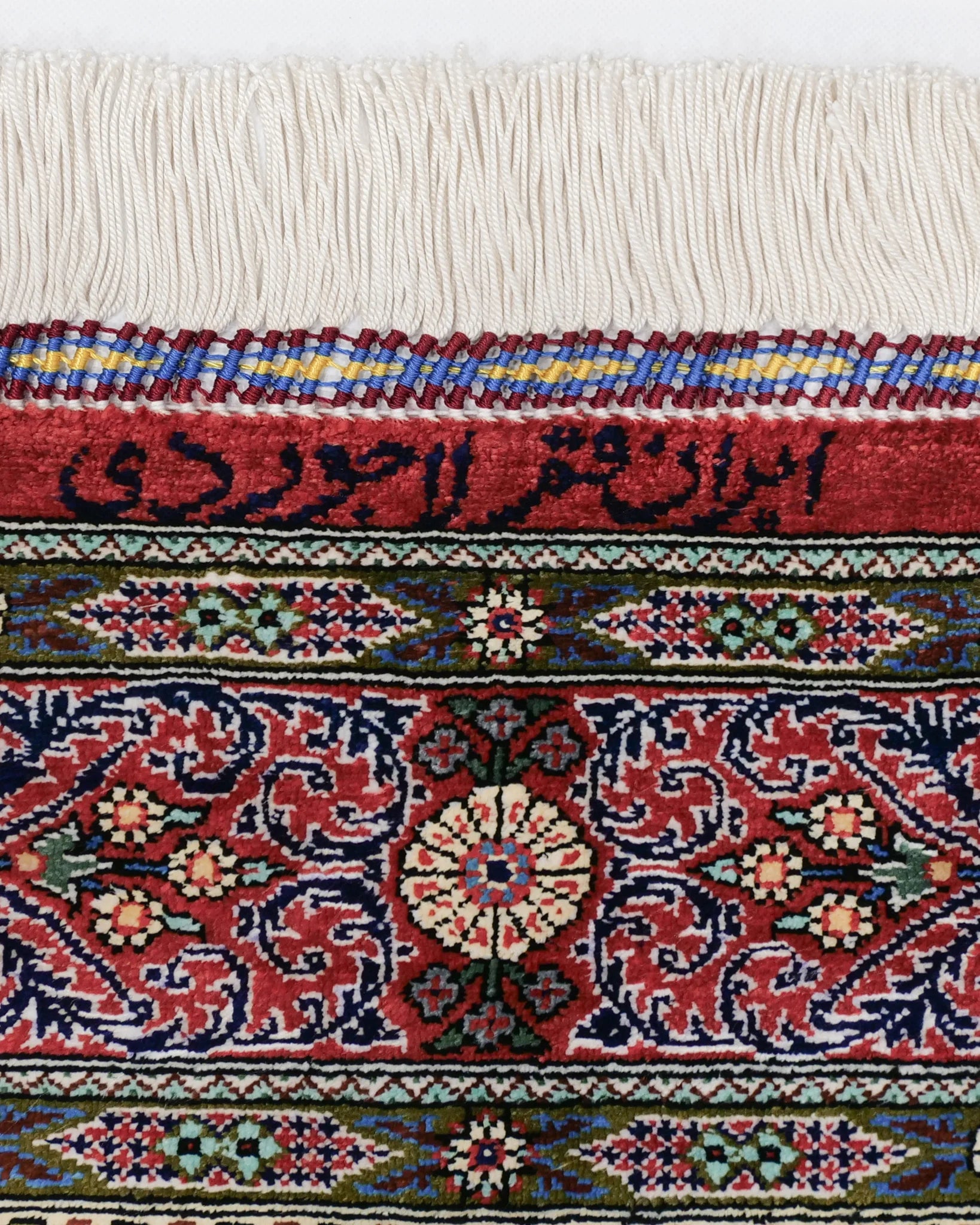 ペルシャ絨毯 クム産 シルク 80x120cm ラジェバード工房 ペルシャ絨毯 クム産 シルク 80x120cm ラジェバード工房
