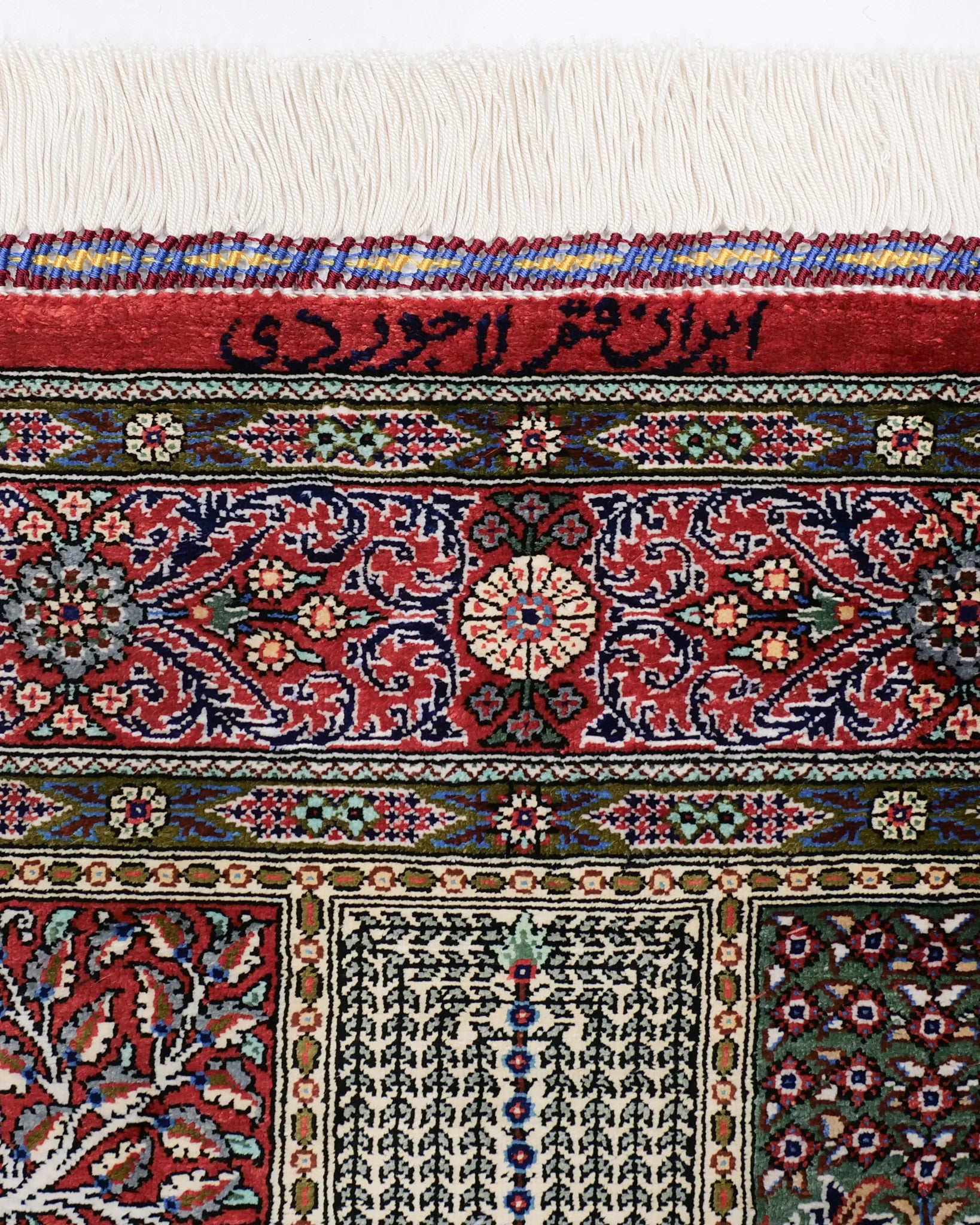 ペルシャ絨毯 クム産 ラジェバード工房 シルク 約80cm x 120cm|SATHI RUGS ペルシャ絨毯 クム産 ラジェバード工房 シルク 約80cm x 120cm|SATHI RUGS