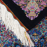 青を基調にしたクム産のシルク手織りラグ。130×204cm、バザルガン工房の高級ペルシャ絨毯。