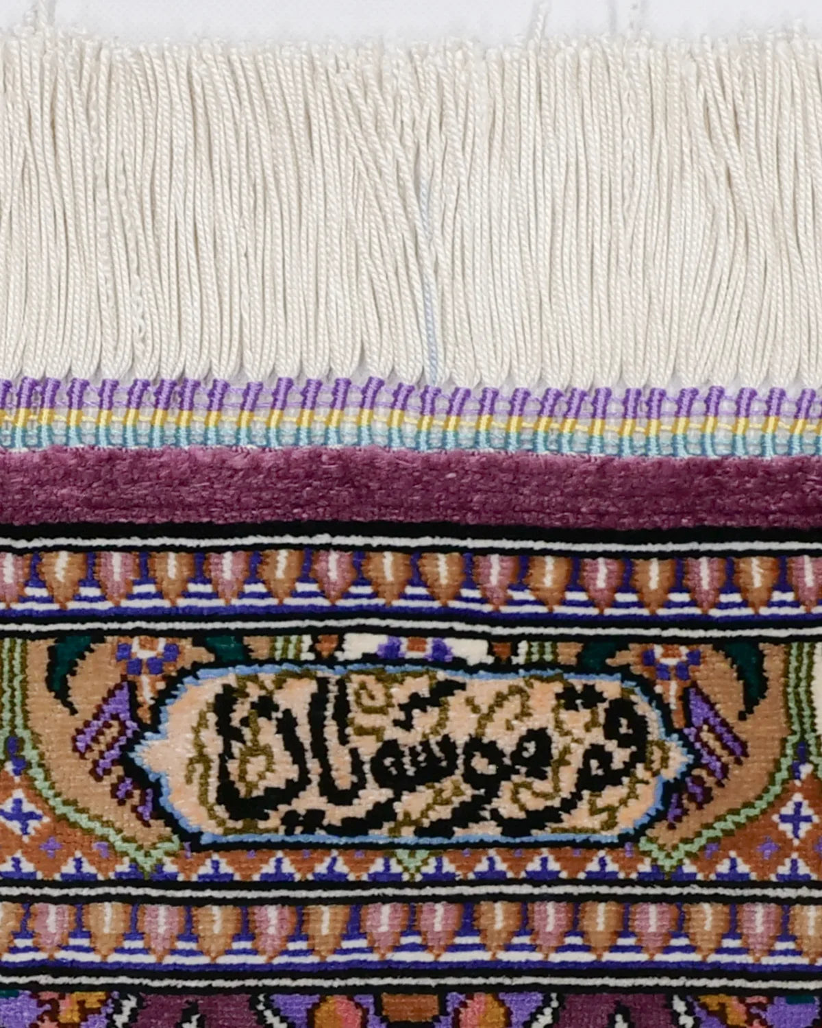 ペルシャ絨毯 クム産 ムサビ工房 シルク 約51cm x 91cm|SATHI RUGS ペルシャ絨毯 クム産 ムサビ工房 シルク 約51cm x 91cm|SATHI RUGS