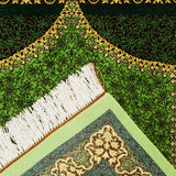 ベッドサイドに適したクム産シルク手織りペルシャ絨毯 ガンバルザデ工房