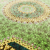 シルク特有の艶が際立つクム産ペルシャ絨毯 ガンバルザデ工房 手織り作品